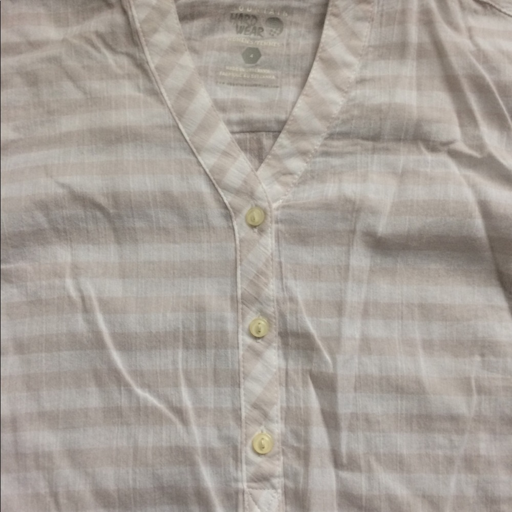 Mountain Hard Wear Thin Long Sleeved Top View 3